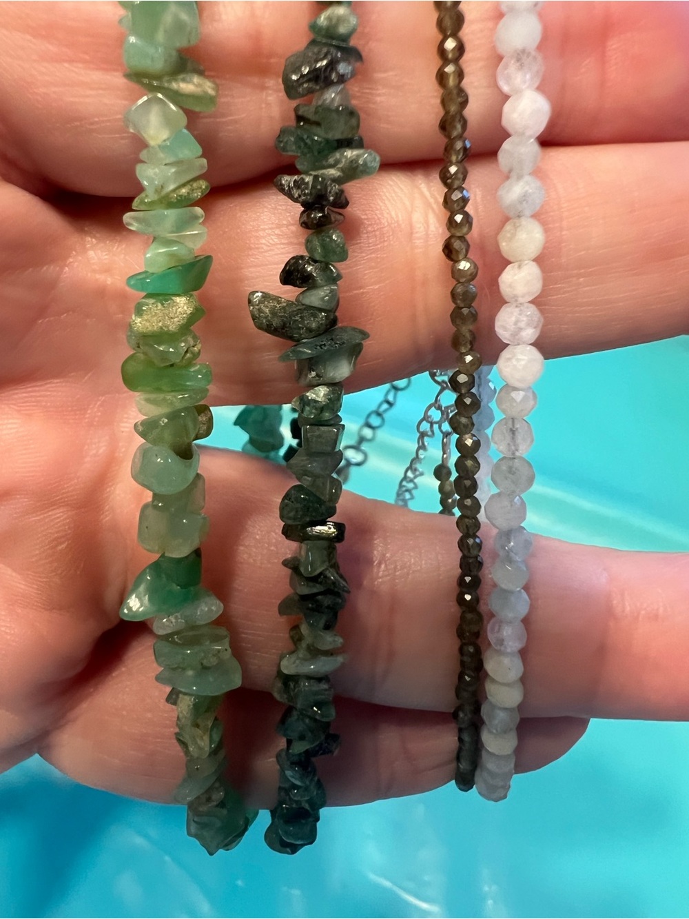 Set of 4 gemstone bracelets